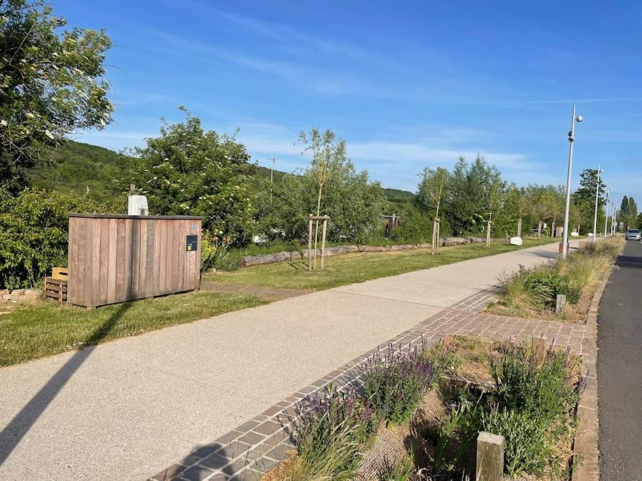 Maison Fleurs De Lys, Climatisée, Wifi Et Parking Privée Gratuit, Lave-linge, Vernon Giverny Hébergement de vacances Vernon (Eure)